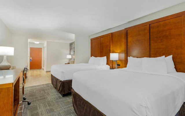 Comfort Suites Golden West on Evergreen Parkway