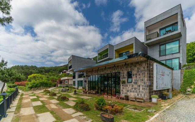 Geoje For Bridge Pension
