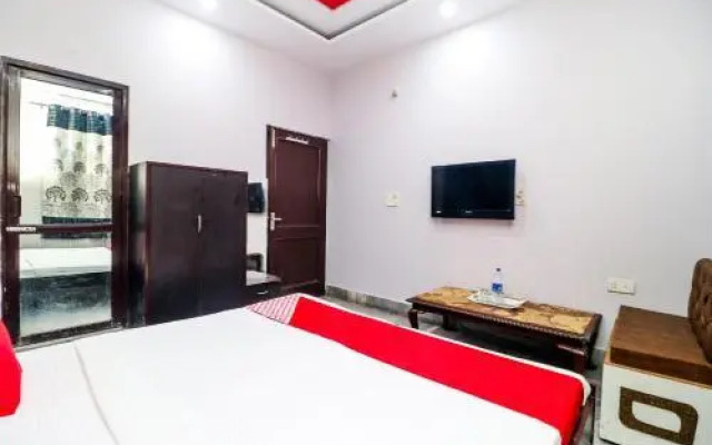 New Friends Hotel by OYO Rooms