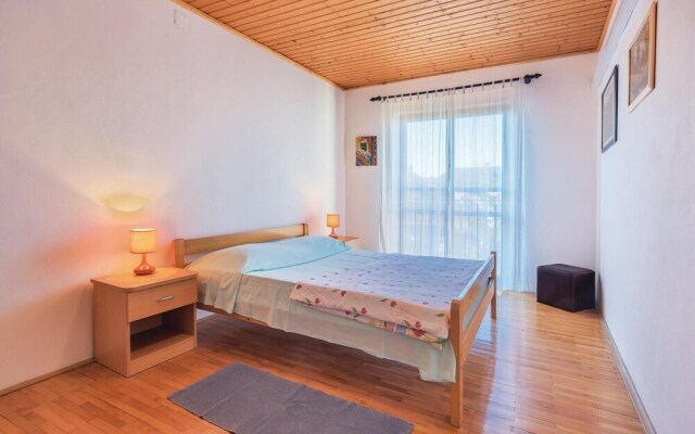 Stunning Home in Fazana With Wifi and 3 Bedrooms