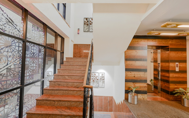 Fabhotel Prime Middleton