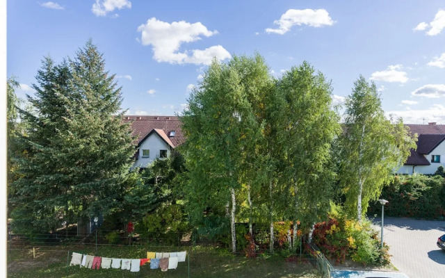 Czeremchowa Apartment Poznań by Renters