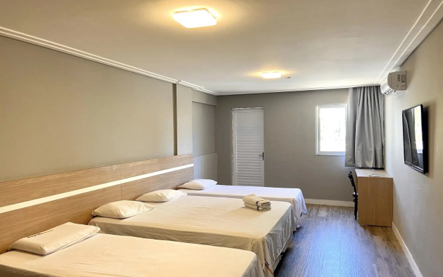 Porto Salvador Hotel