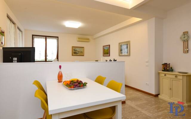 Garden Sunbeach