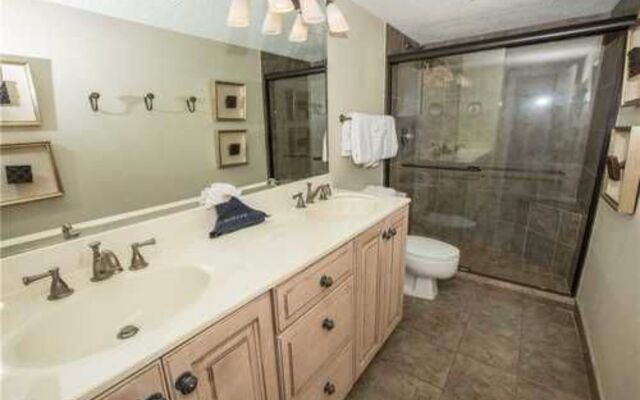 Destin on the Gulf By Holiday Isle