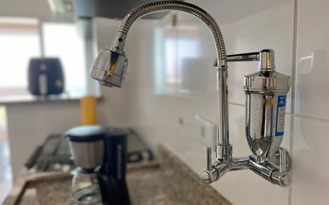 A033- 2 Dorm c/ Suíte | Churrasqueira e Wi-Fi