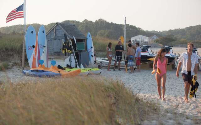 Sea Crest Beach Hotel