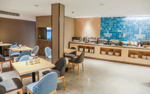 Home Inn NEO (Xiaolingwei Subway Station, Nanjing Zhongshanling Scenic Area)