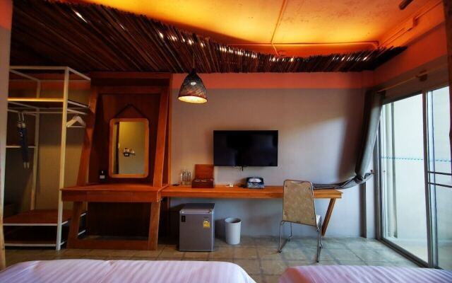 Dugong Village-Green Hotel