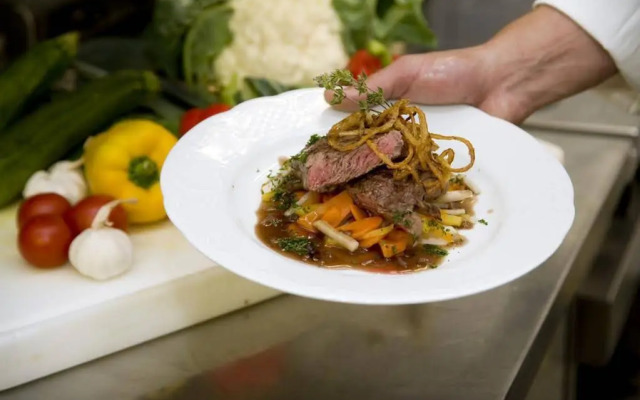 Winzerhotel - Restaurant zum Moselstrand