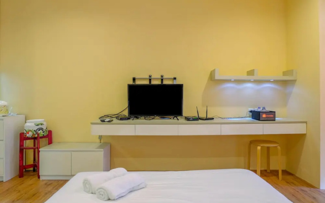 Minimalist Style Studio Apartment at Tamansari Semanggi – Guest Rooms – Jakarta