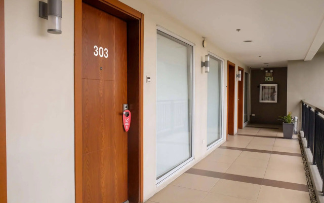 ZEN Rooms Zobel Roxas Street Makati