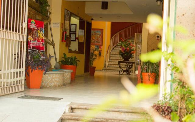 Hotel Plaza Jardín
