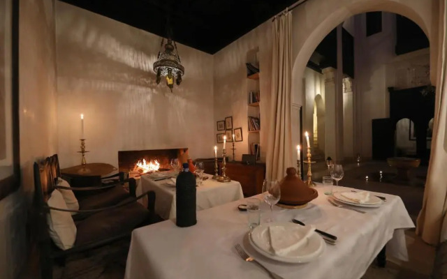 Azzouna13