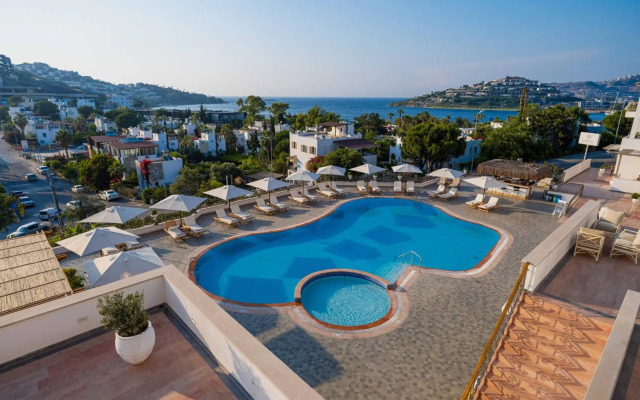 Elementa Boutique Hotel