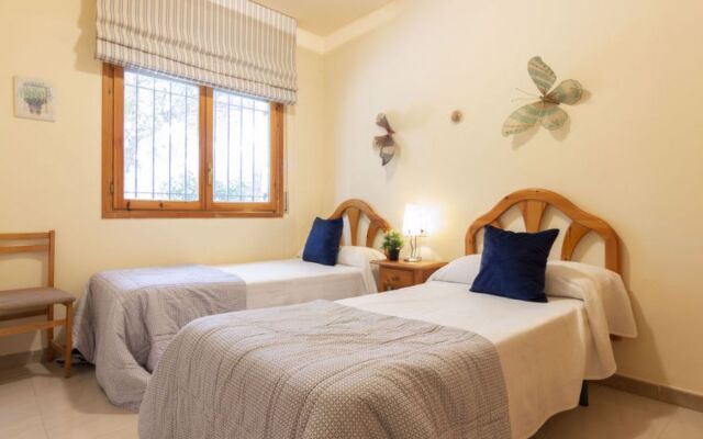 House Fumadell Deltebre