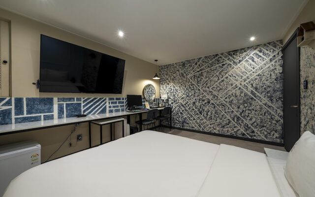 Incheon (Ganseok-dong) Hotel Prague