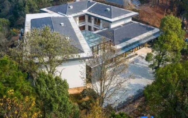 Yichun Hot Spring Worker Sanatorium