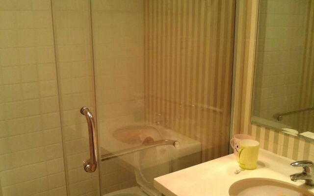 Jinshitan Bojin Holiday Apartment