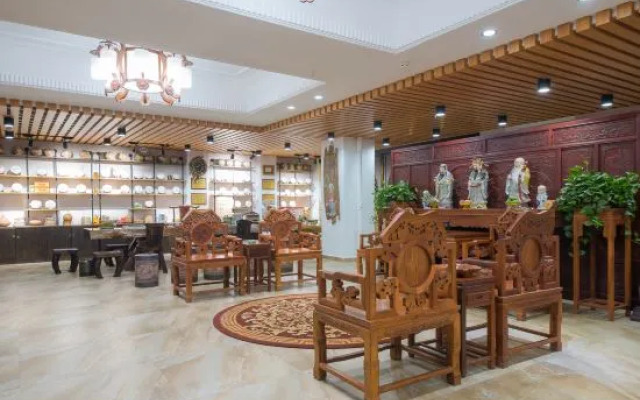 Tianzhu Gaozhuang Inn (Star Night Market)