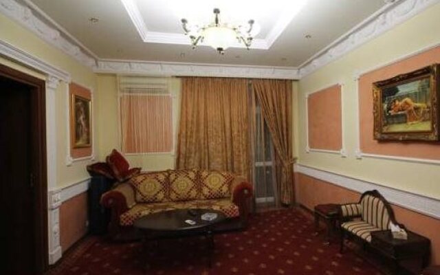 Urartu Hotel