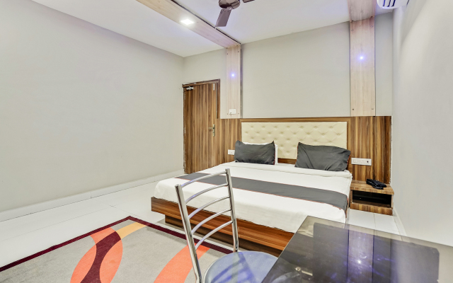 OYO Flagship 22336 Mancheswar Industrial Estate