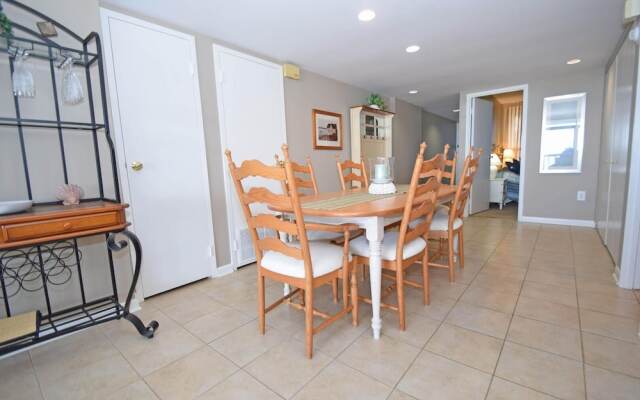 Irene 506 2 Bedroom Condo by RedAwning