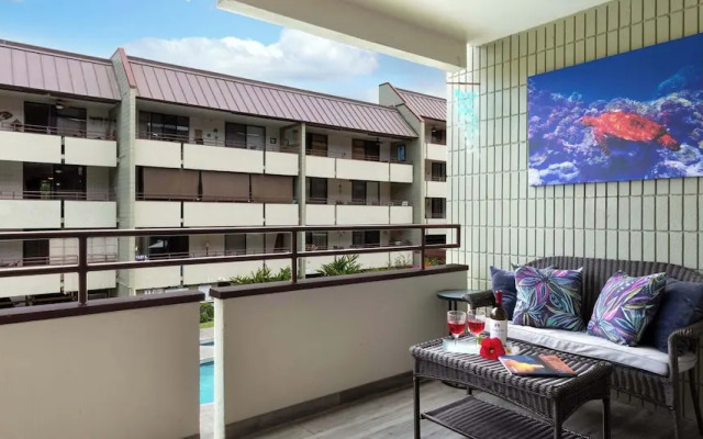 Oceanfront Condo 117 in Kailua-kona