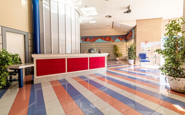 Hotel Abades Manzanil