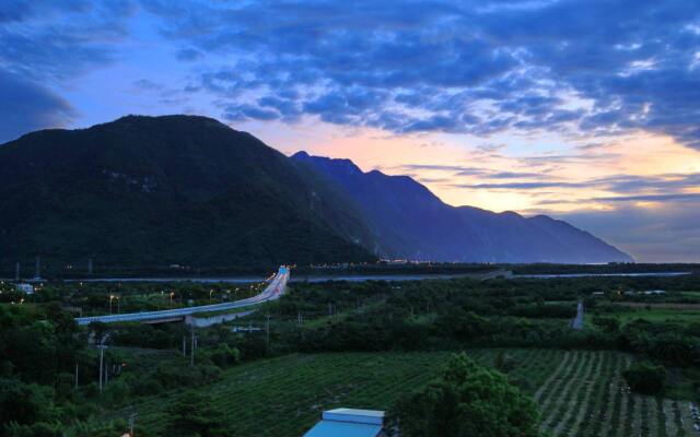Taroko Liiko Hotels