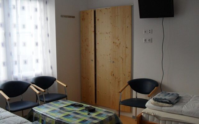 GorxHeim Apartment