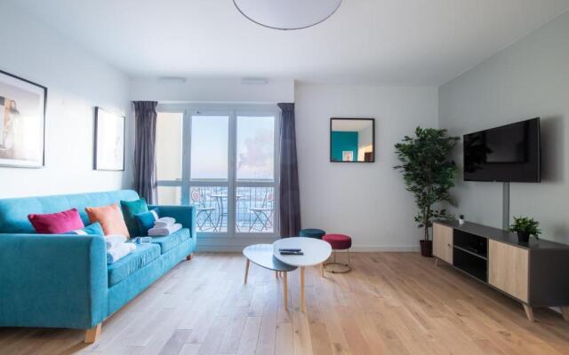 Paris - Porte d'Ivry - Modern and Cosy 2 bedroom apartment