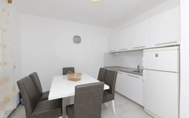 Apartment Doris