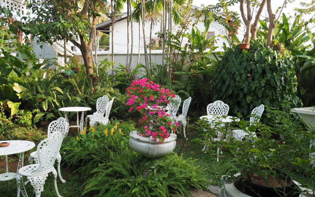 Royce Boutique Hotel