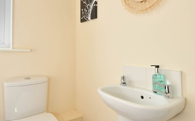 Townhouse @ 178 Ruskin Road Crewe