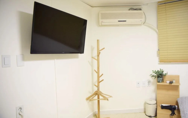 JW STAY in HONGDAE - Hostel