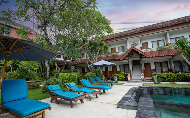 Hotel Sinar Bali Legian
