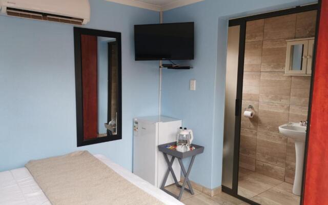 Thavhani Guest House