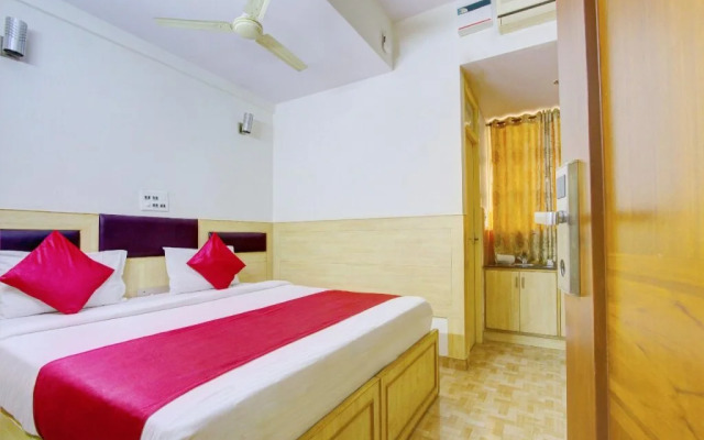 OYO 7897 Status Suites