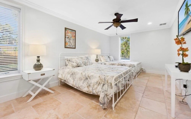 Villa Del Mar 5 Bedroom Home by RedAwning