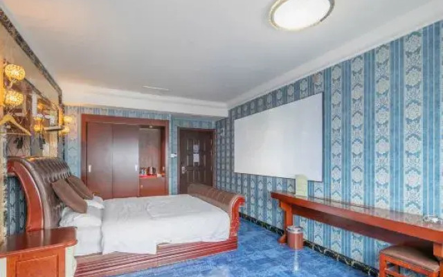 Yantai New Vision Cinema Hotel (Haigang Road Zhenhua Commercial Building)