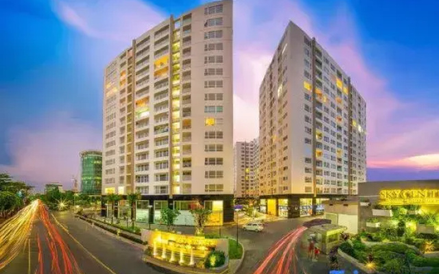 Sky Center Apartments near TSN Airport