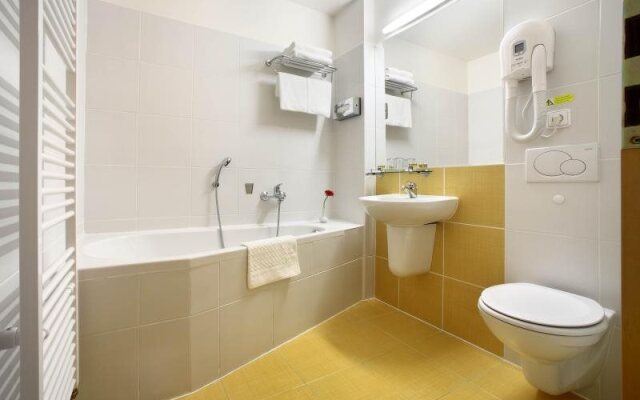 LH Hotel Mlýn Old Town