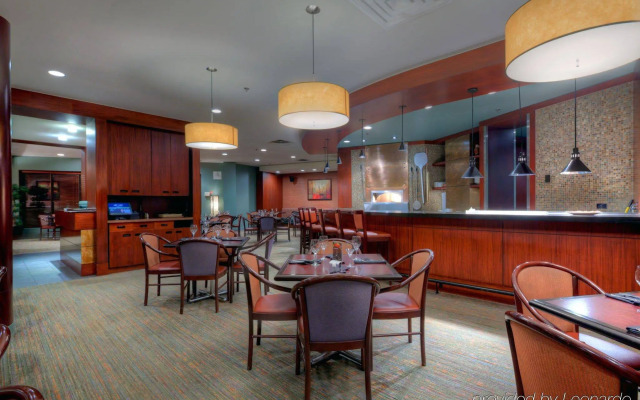 Delta Hotels by Marriott Saskatoon Downtown