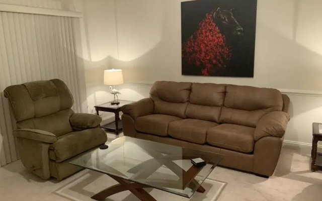 Myrtlewood by Monarch Rentals