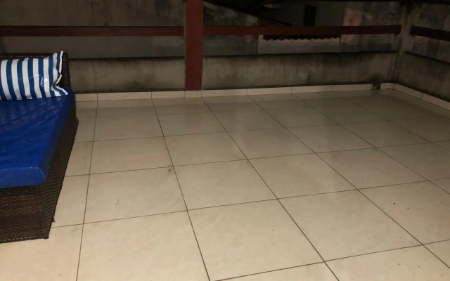 Sobrado com Piscina hidromassagem