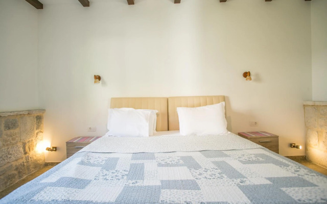 Garden Apartment Hotel