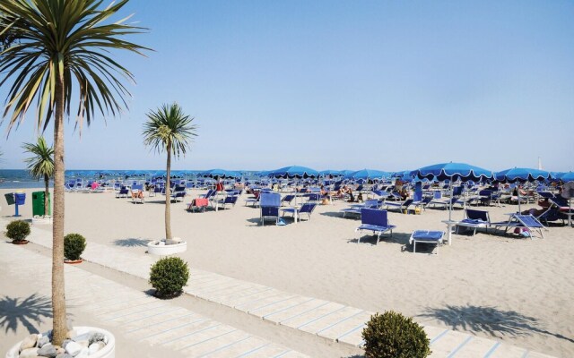 Beautiful Apartment in Albarella With