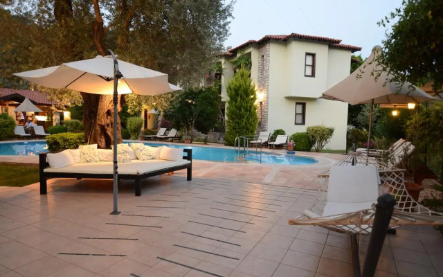 Olive Garden Apart Hotel