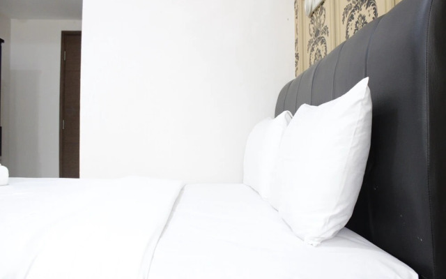 Compact Studio Room at Sudirman Suites Apartment